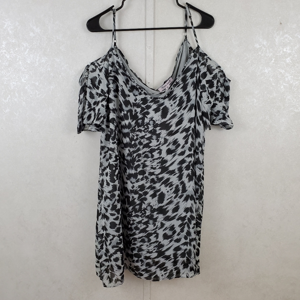 Extra Touch 2x Animal Cheetah Cold Shoulde…